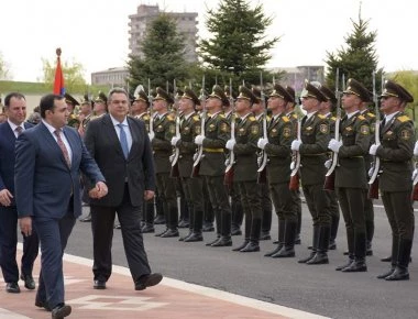 «Έτσουξαν» τους Τούρκους οι δηλώσεις Π.Καμμένου: «Αφρίζουν» τα τουρκικά ΜΜΕ και «παραδίδουν» μαθήματα... «Ιστορίας»